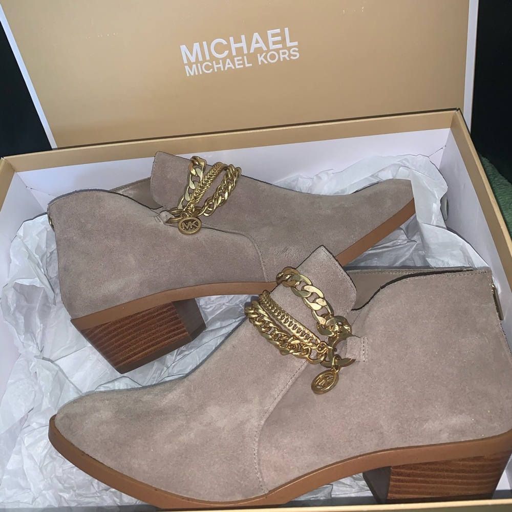COPY - michael kors rickie flat booties
